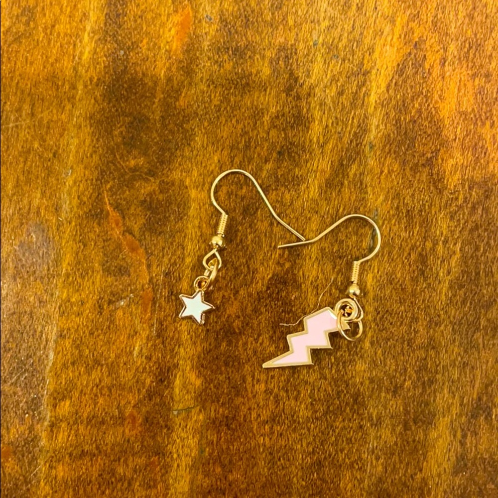 Earings